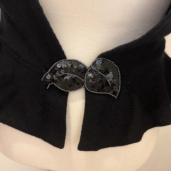 Miranda Holland Sweater - Picture 5 of 7